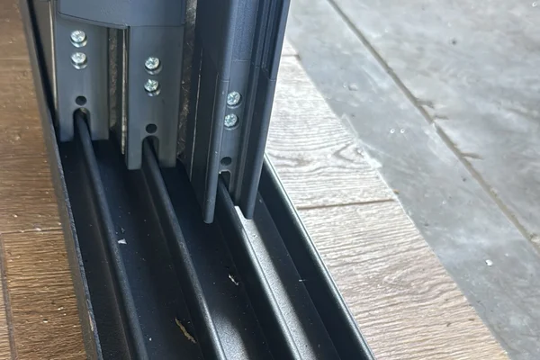 Schiebetür Laufschiene Detail Hannover